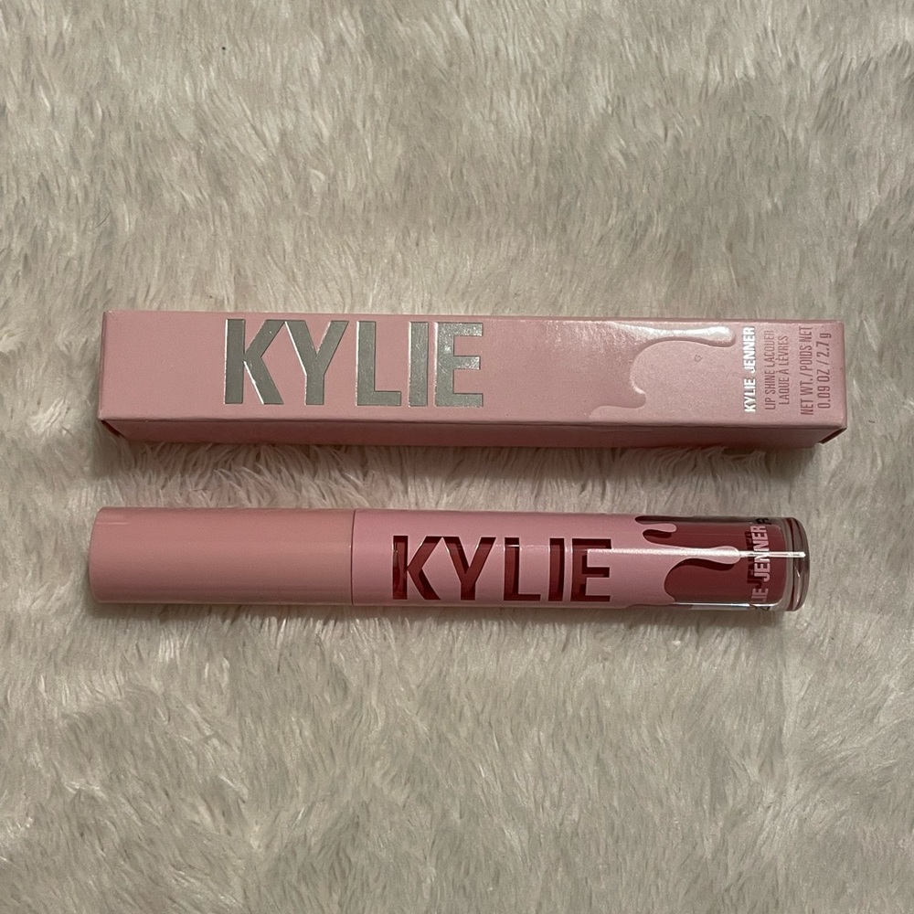 BRAND NEW! Kylie Cosmetics Lip Lacquer in 90’s bby - Picture 5 of 5